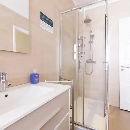 Houze_city Center, Near Zoo 4 Flat Apartment Lisbon
